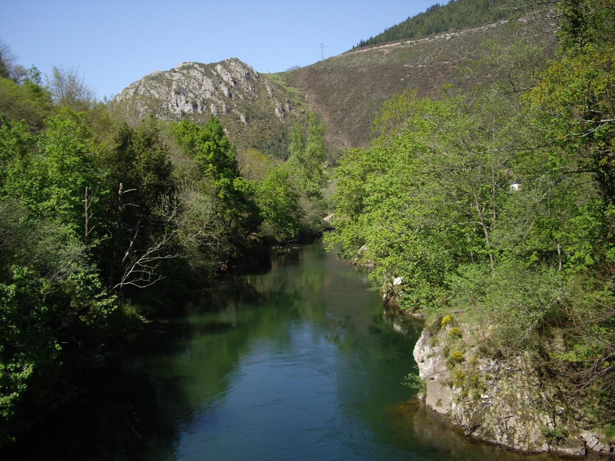 El Canton * Onís